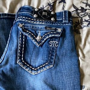 Miss Me cropped jeans